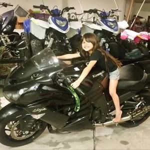 Meet your Posher, Justin